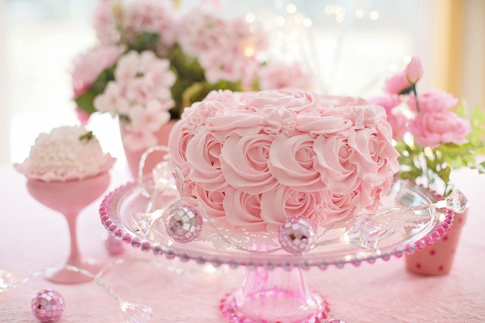 marble wedding cakes