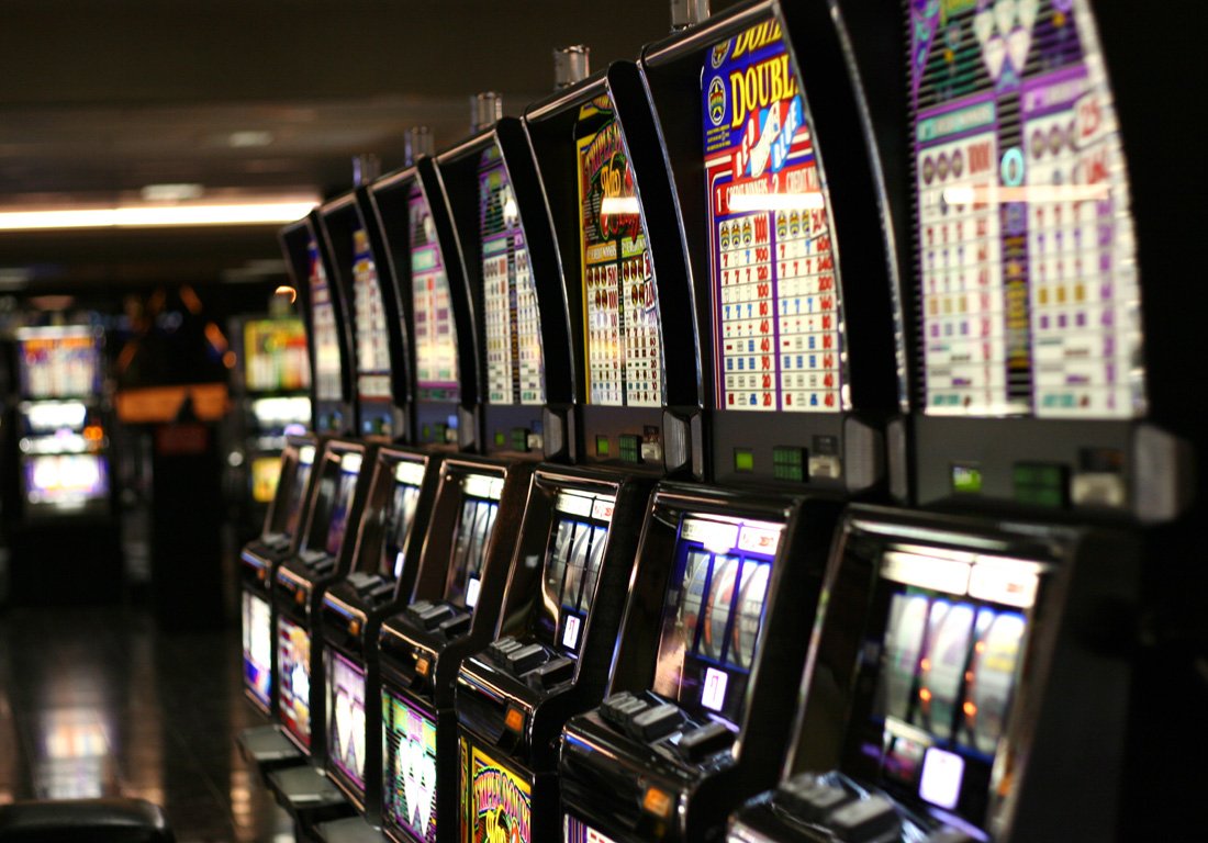 How To Avoid Online Slot Game Scams and Frauds